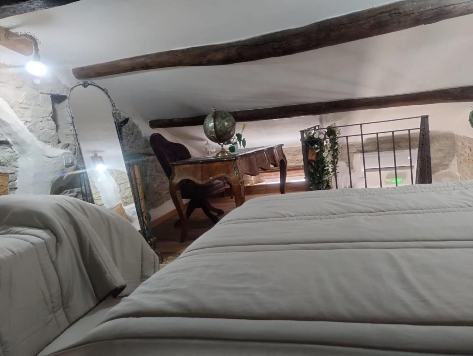 Dimora Forgione B&B - Pietrelcina Bagian luar foto