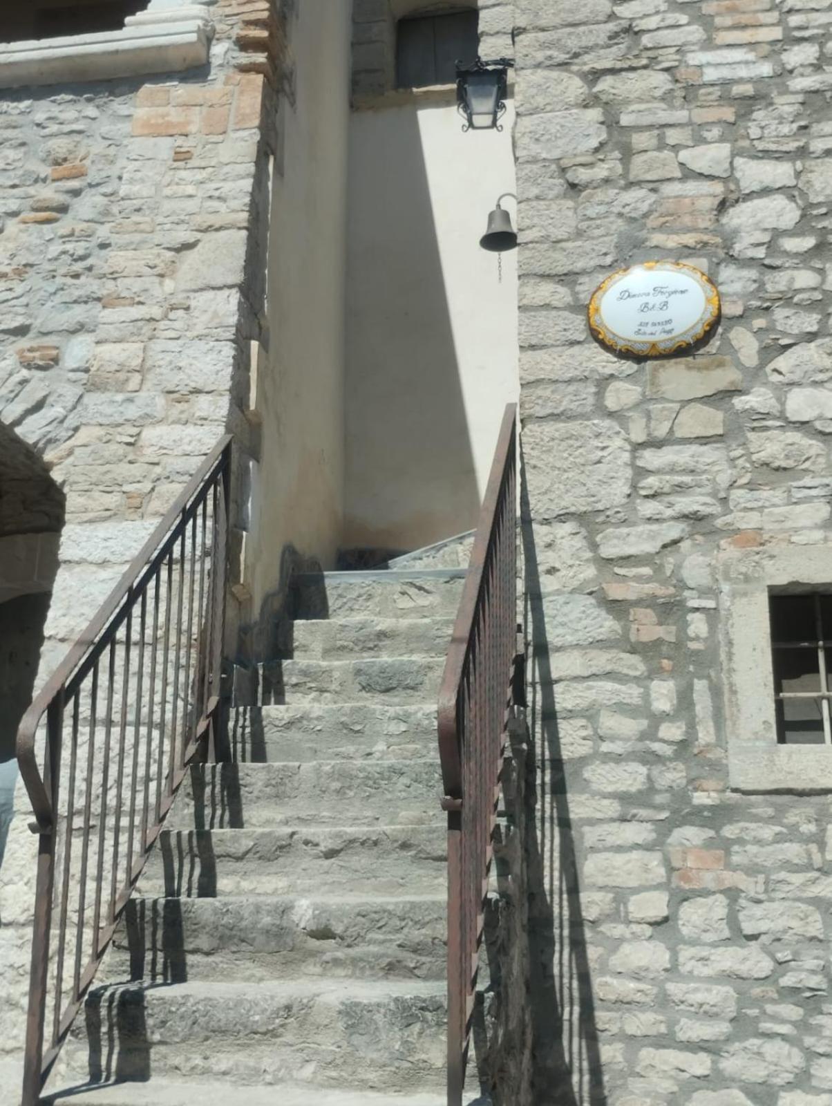 Dimora Forgione B&B - Pietrelcina Bagian luar foto