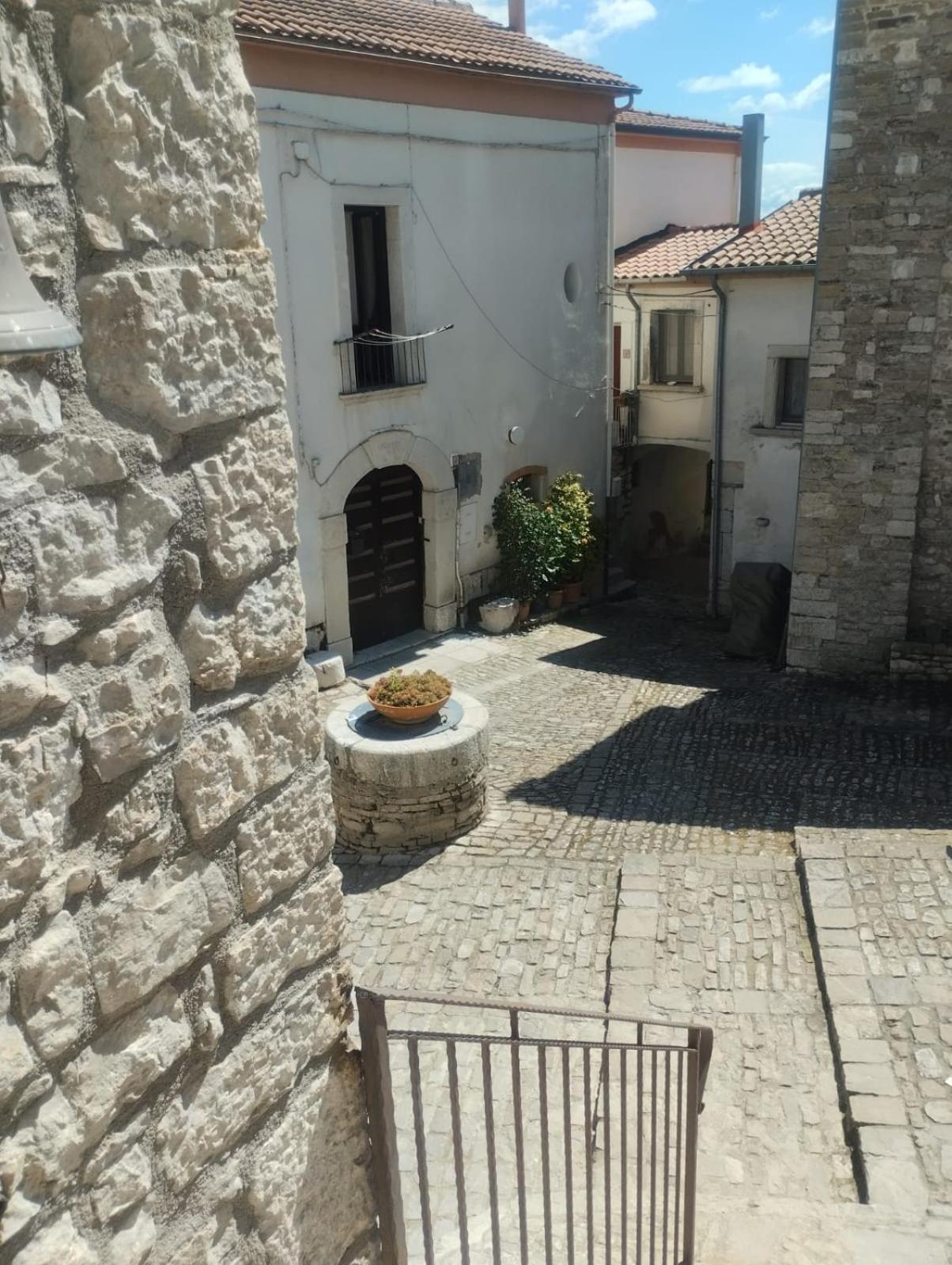 Dimora Forgione B&B - Pietrelcina Bagian luar foto
