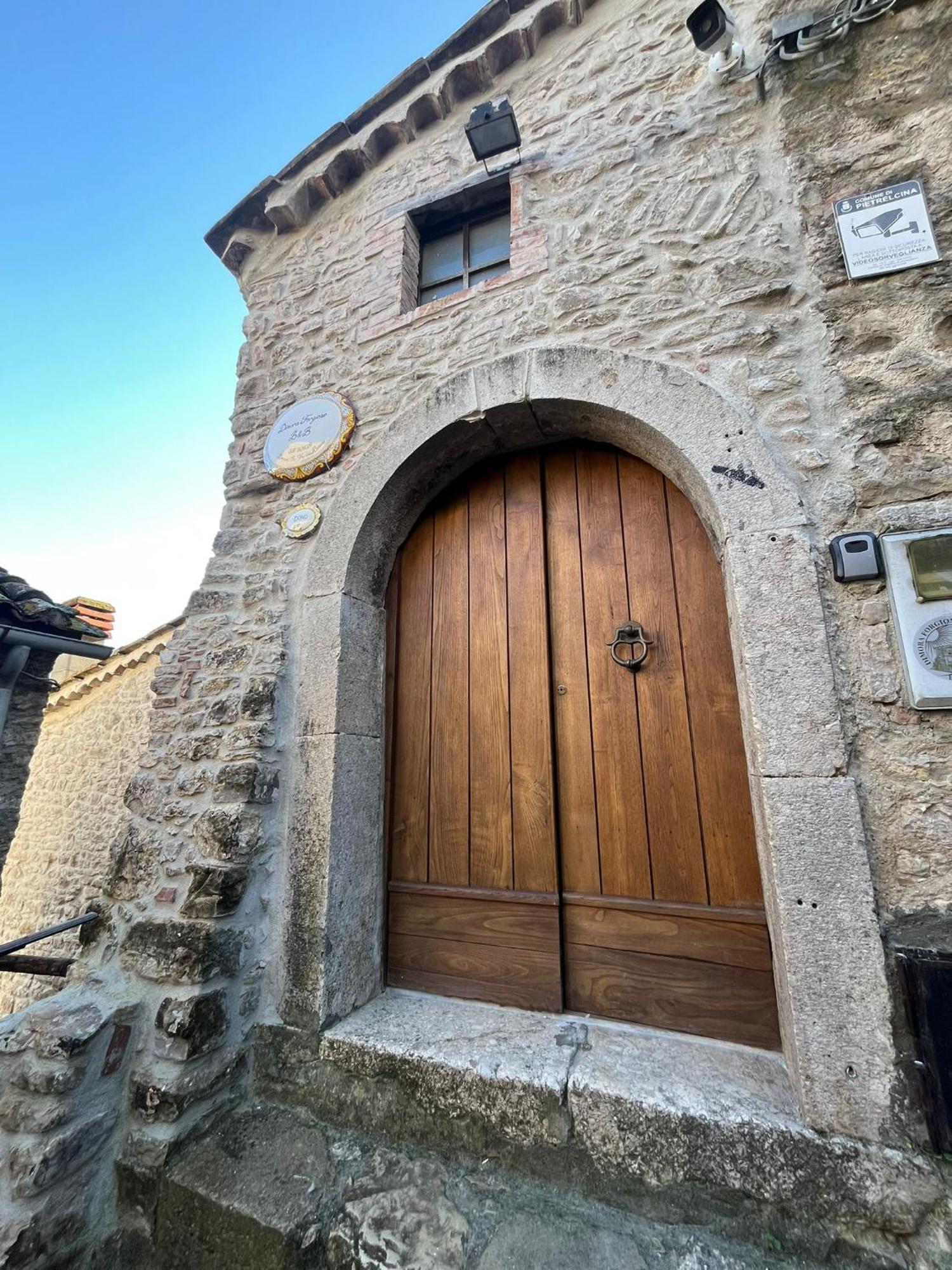 Dimora Forgione B&B - Pietrelcina Bagian luar foto